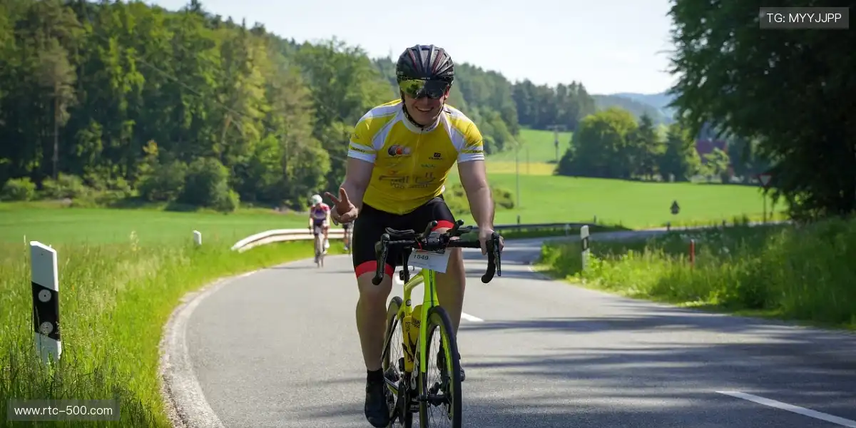 🏟️狂欢从球场蔓延到屏幕前，气氛拉满！🔥